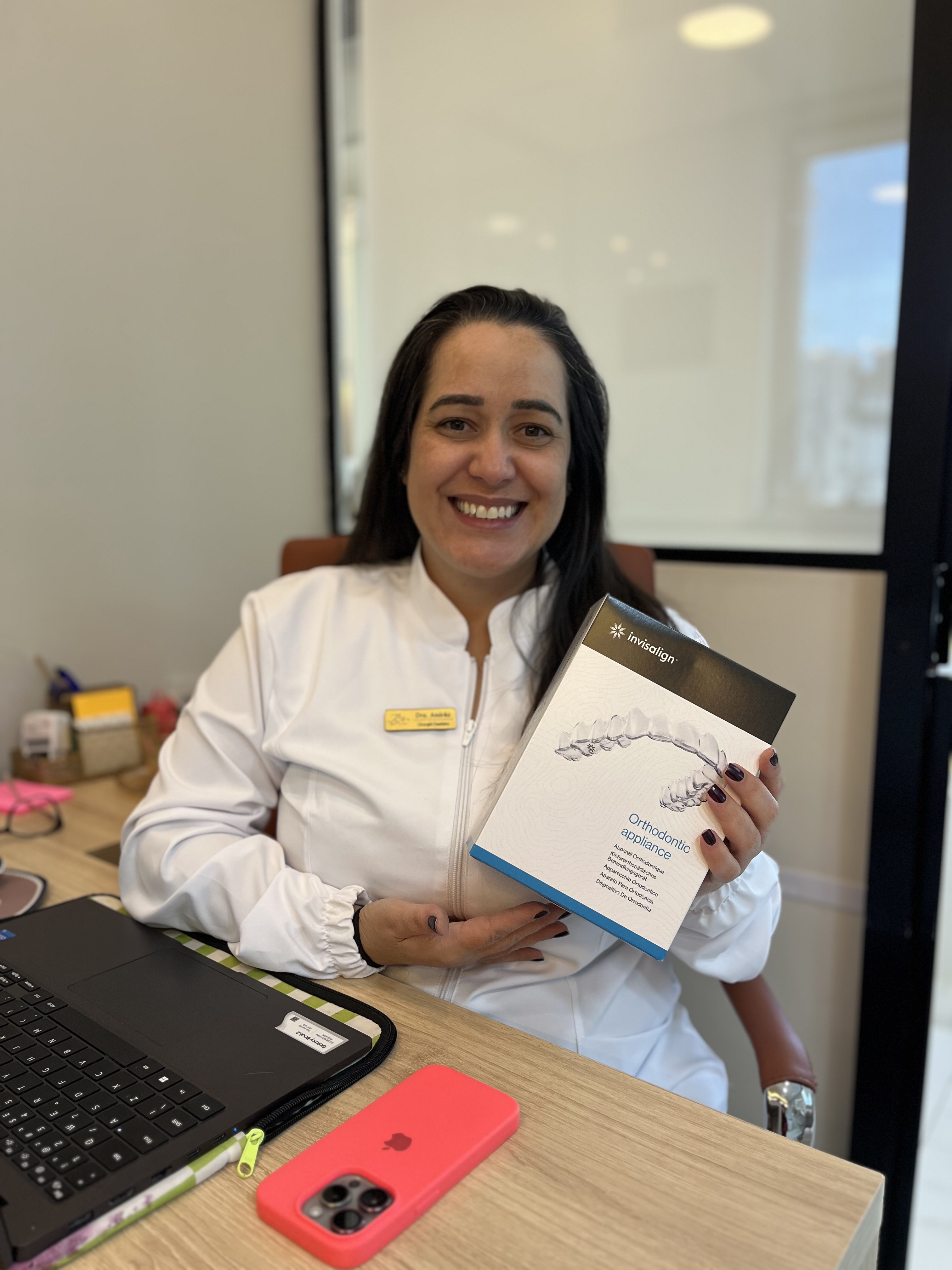 Dra. Andrea Cardoso